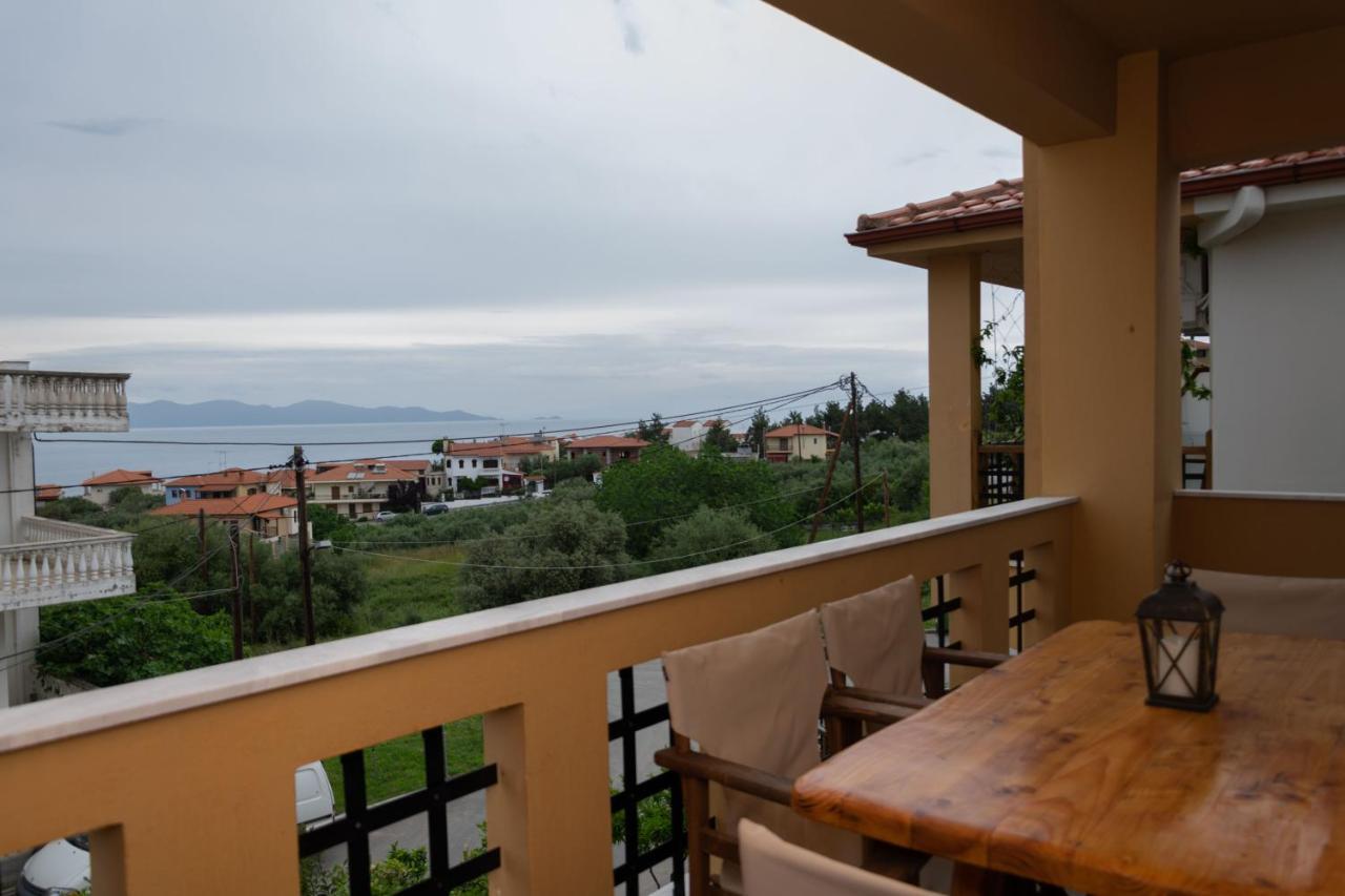 Vista Del Mare 1 Apartment Nea Roda Exterior foto